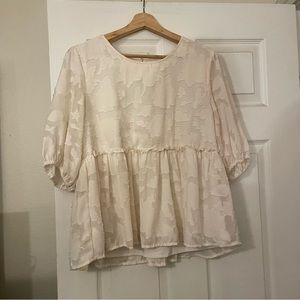 Francesca’s (L) White Blouse